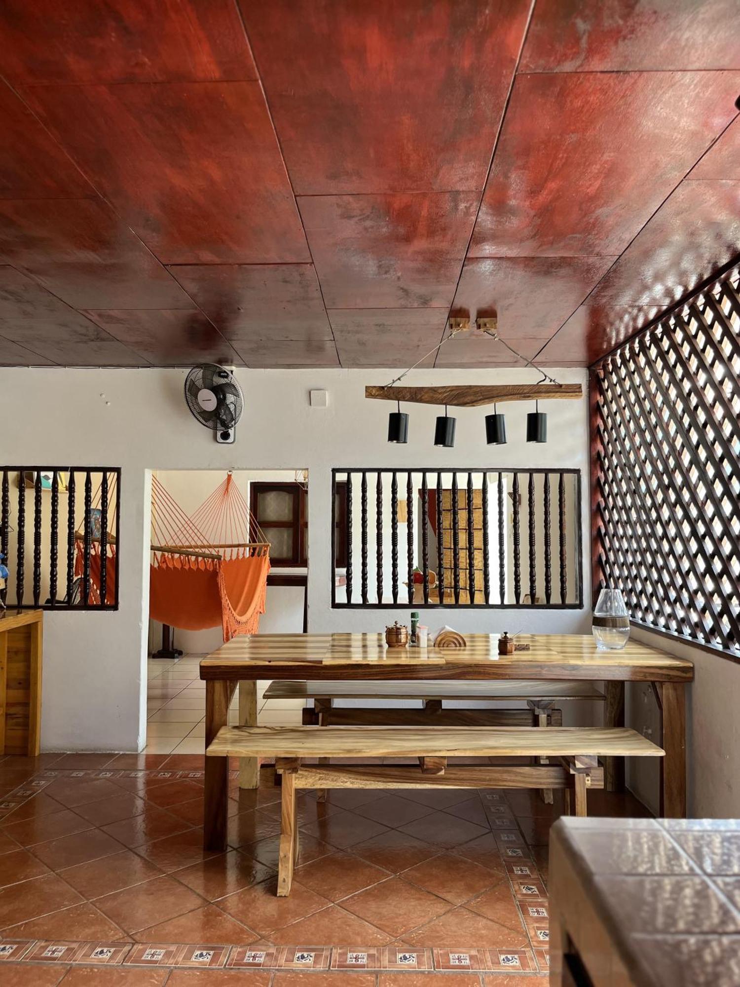 Отель The Wabi Sabi Леон Экстерьер фото
